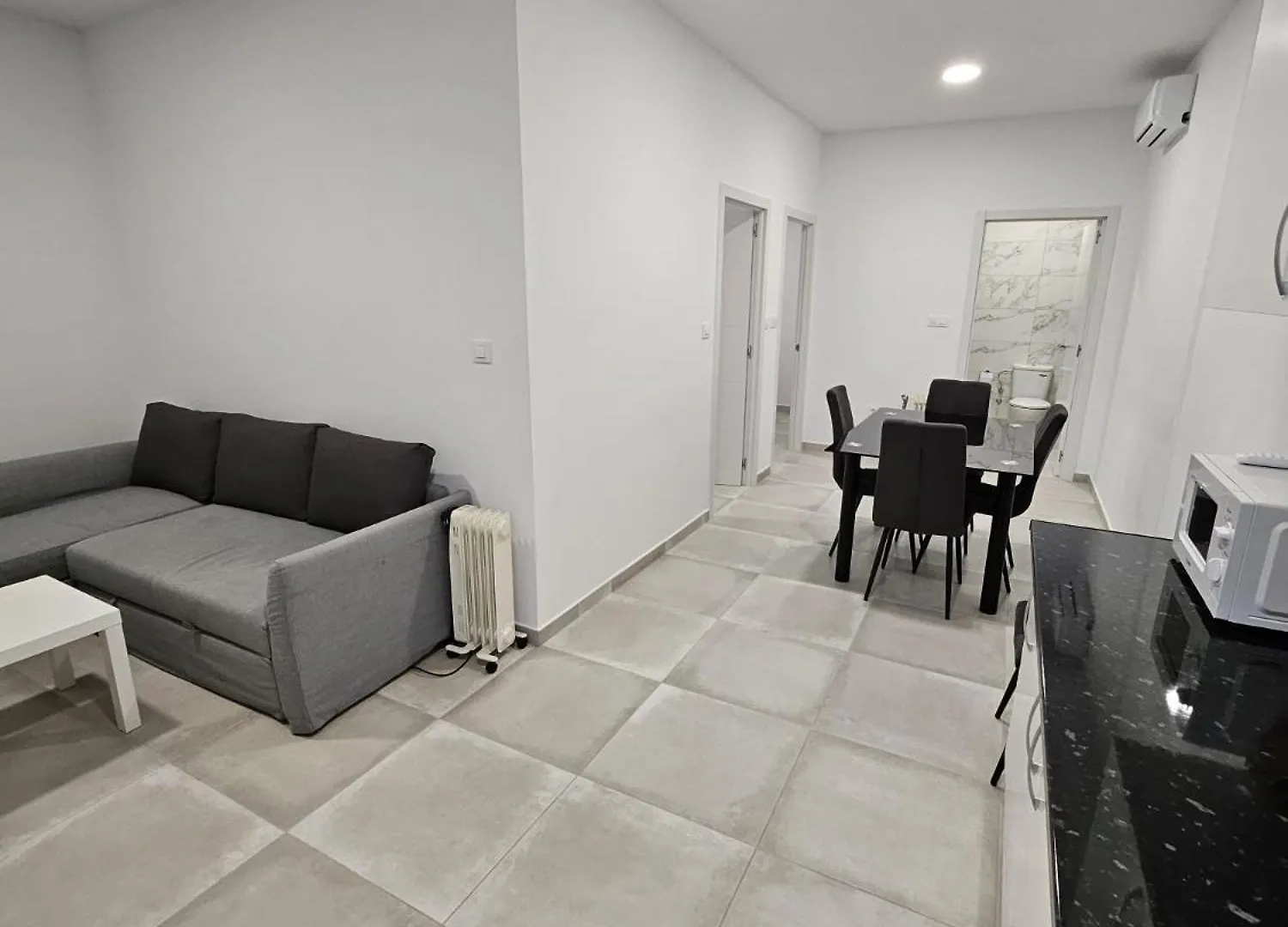 La Meridian II Βαρκελώνη 0*,  Ισπανία